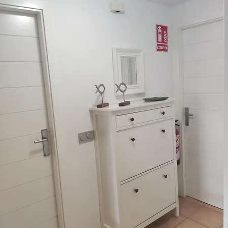 Retiro Montemar Apartamento *