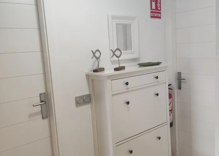 Retiro Montemar 아파트 *